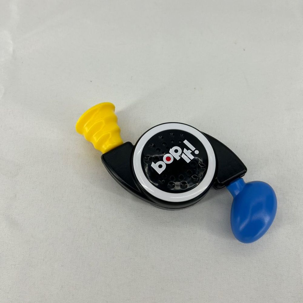 Hasbro Bop It Micro Series Game - Black, Travel Size, 2014, Ages 3+